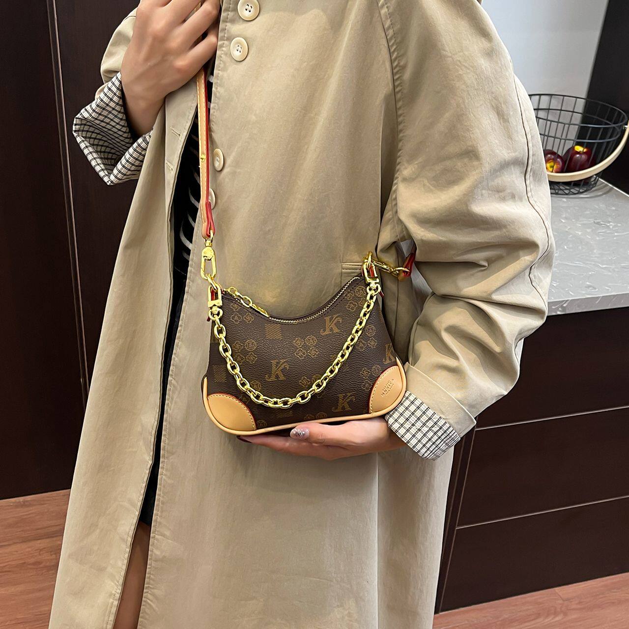 2026新款女包高颜值时尚百搭单肩包大容量通勤外出斜挎包手提包