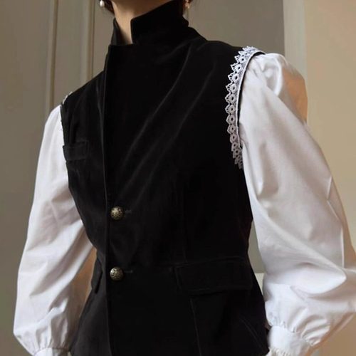 外贸撤回高级感白色衬衫黑色高领马甲2025年秋季新款时尚显瘦穿搭
