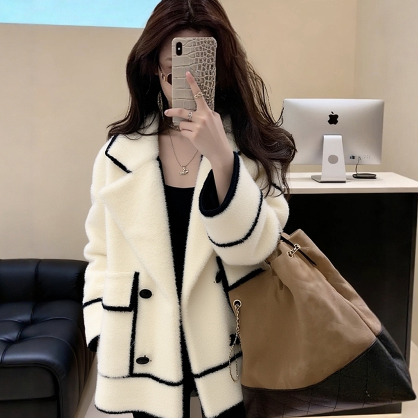 外贸撤回白色毛衣厚外套女冬轻奢高端巨好看独特漂亮气质保暖上衣