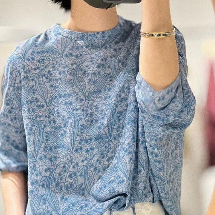专柜撤回民族风蓝色植物系印花收腰防晒衬衫设计感上衣2025夏季
