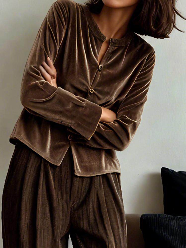 카운터는 짙은 갈색 라운드 넥 나무 단추 벨벳 셔츠 가디건 새로운 중국 스타일 국가 스타일 고급 탑 가을을 철회했습니다