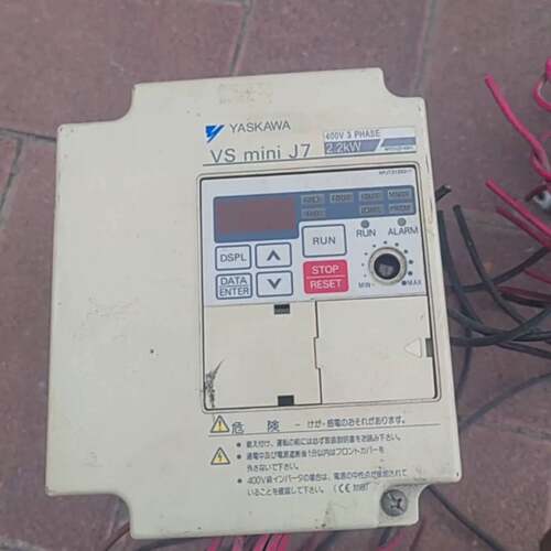 可维修安川变频器J7AA42P2议价