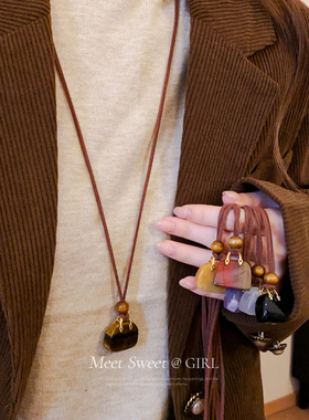 复古包包长款毛衣链轻奢高级感大气高档秋冬项链毛衣挂件配饰女