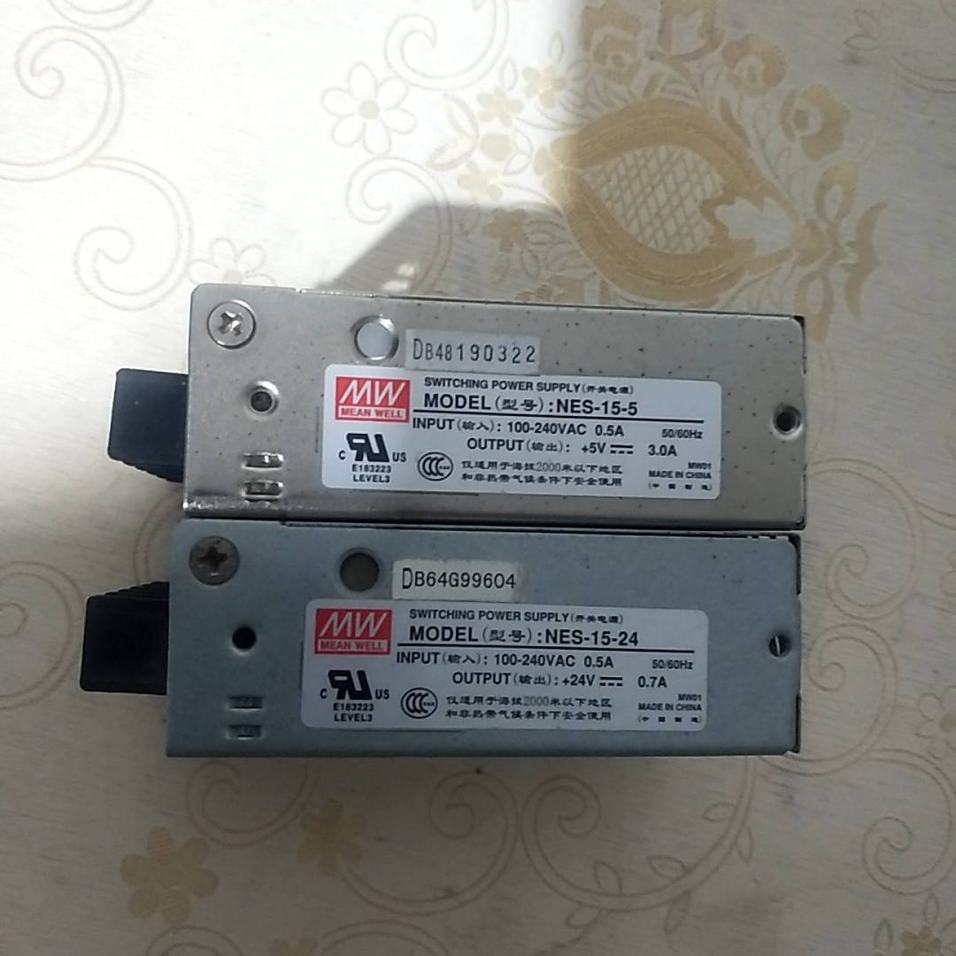 议价MW  开关电源NES一15-24两台18一个包邮