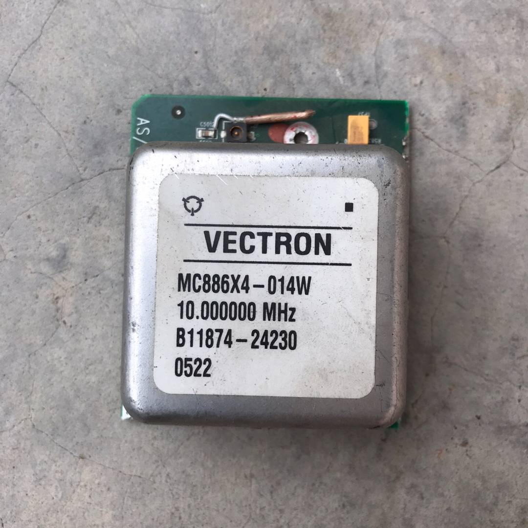 议价正品vectron mc886x4-014w 10mhz