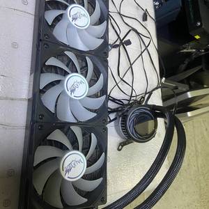 议价瓦尔基里c360rgb水冷