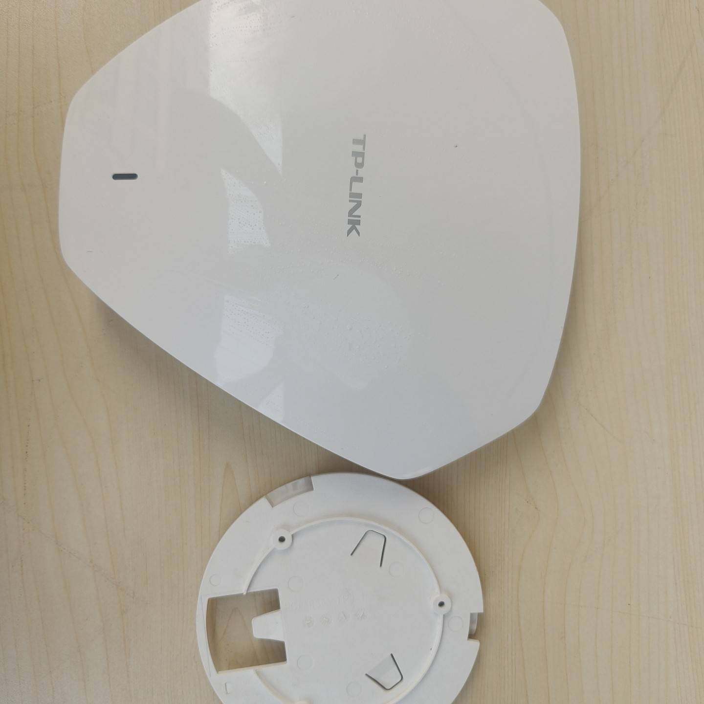 议价TP-LINK无线AP  TL-AP900C-PoE 如图所,电子元器件市场,其它元器件,淘宝优惠券,粉丝福利购,淘宝优惠卷