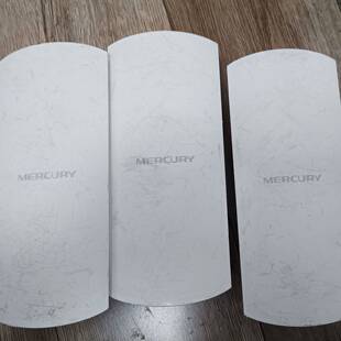 议价水星1公里无线网桥MWB201，成色如图所示