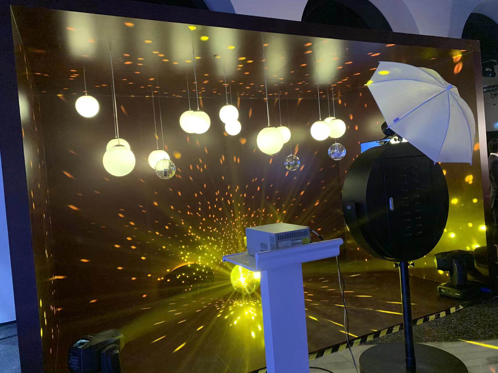 魔镜拍照魔镜拍照出租魔镜魔镜互动魔镜拍照定制镜子拍照魔镜出租