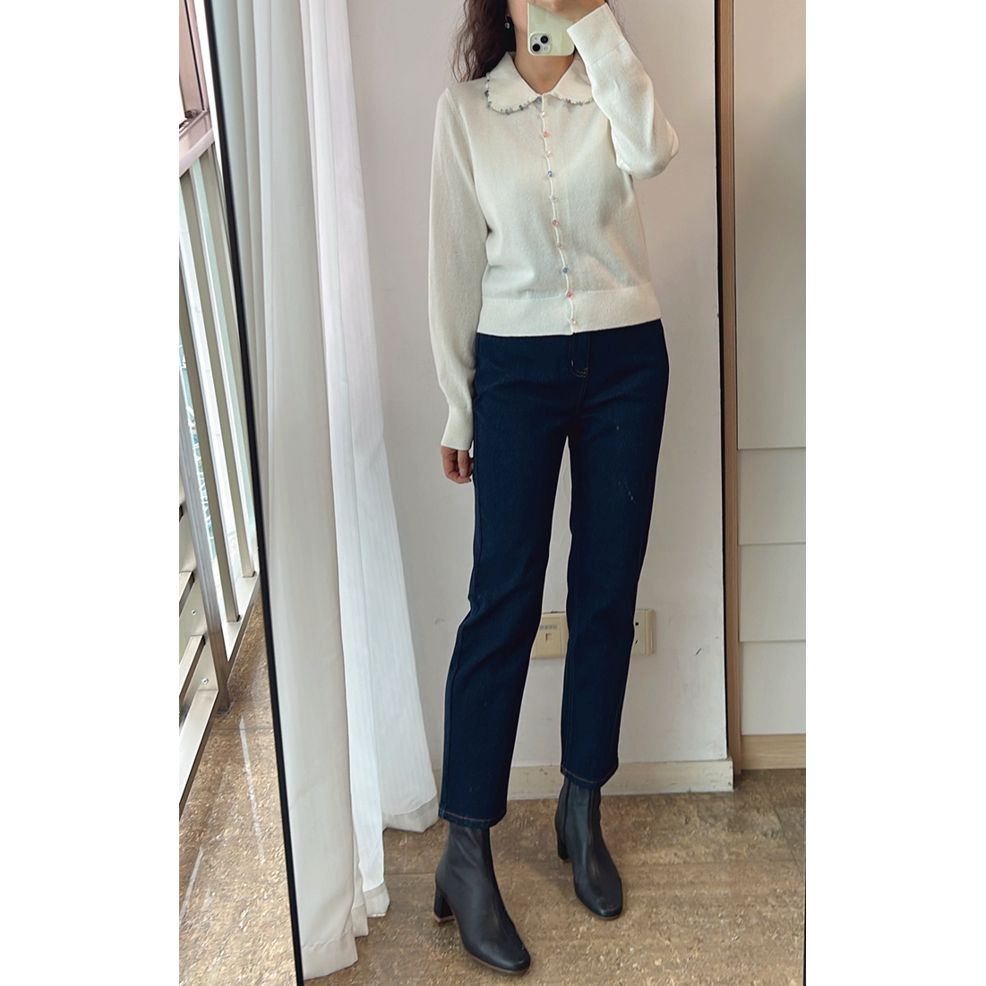 薄绒弹力小直筒九分牛仔裤