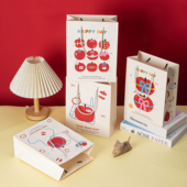 礼物袋可爱卡通苹果礼品袋生日白色纸质手提袋加厚耐用包装 袋子