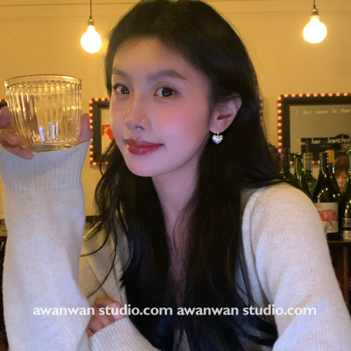 阿婉Wan 银色爱心拉丝芒星耳环法式复古时尚简约耳扣新款百搭耳饰