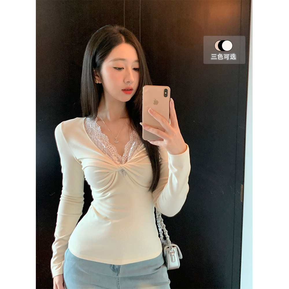 铅笔莓莓 纯欲拼接蕾丝V领打底T恤女2025秋新款修身长袖内搭上衣,女装/女士精品,T恤,淘宝优惠券,粉丝福利购,淘宝优惠卷