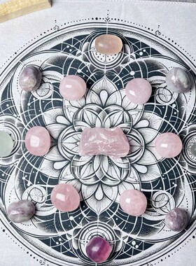 水晶阵天然水晶原石滚石家居办公艺术摆件创意水晶网格温和的力量