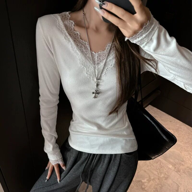 秋冬季磨毛加厚蕾丝拼接内搭打底衫女士螺纹显瘦正肩t恤外穿纯色