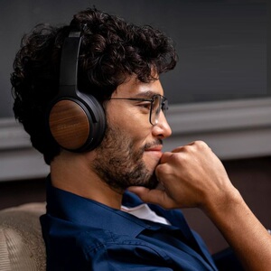 thinksound ov202w 主动降噪 ANC 全包耳头戴式蓝牙监听耳机