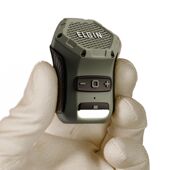 固定夹磁吸带照明 Mini工业用可穿戴防水蓝牙音箱 Elgin Thumper