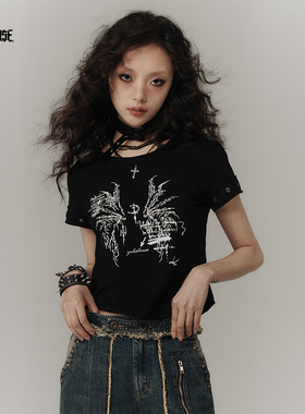 YUKAHOUSE 亚文化黑色翅膀印花短袖T恤紧身辣妹纯棉上衣春夏新款