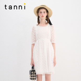 tanni新款 简约优雅柔美收腰A型度假风连衣裙TN11DR039A