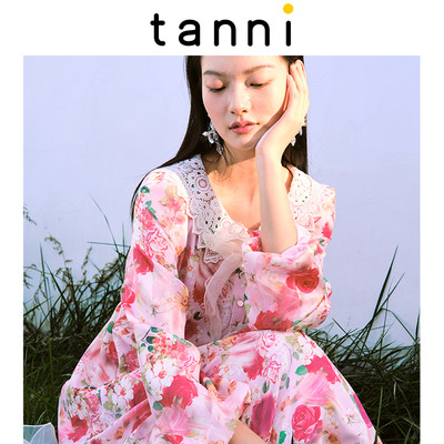 tanni碎花长袖X版连衣裙