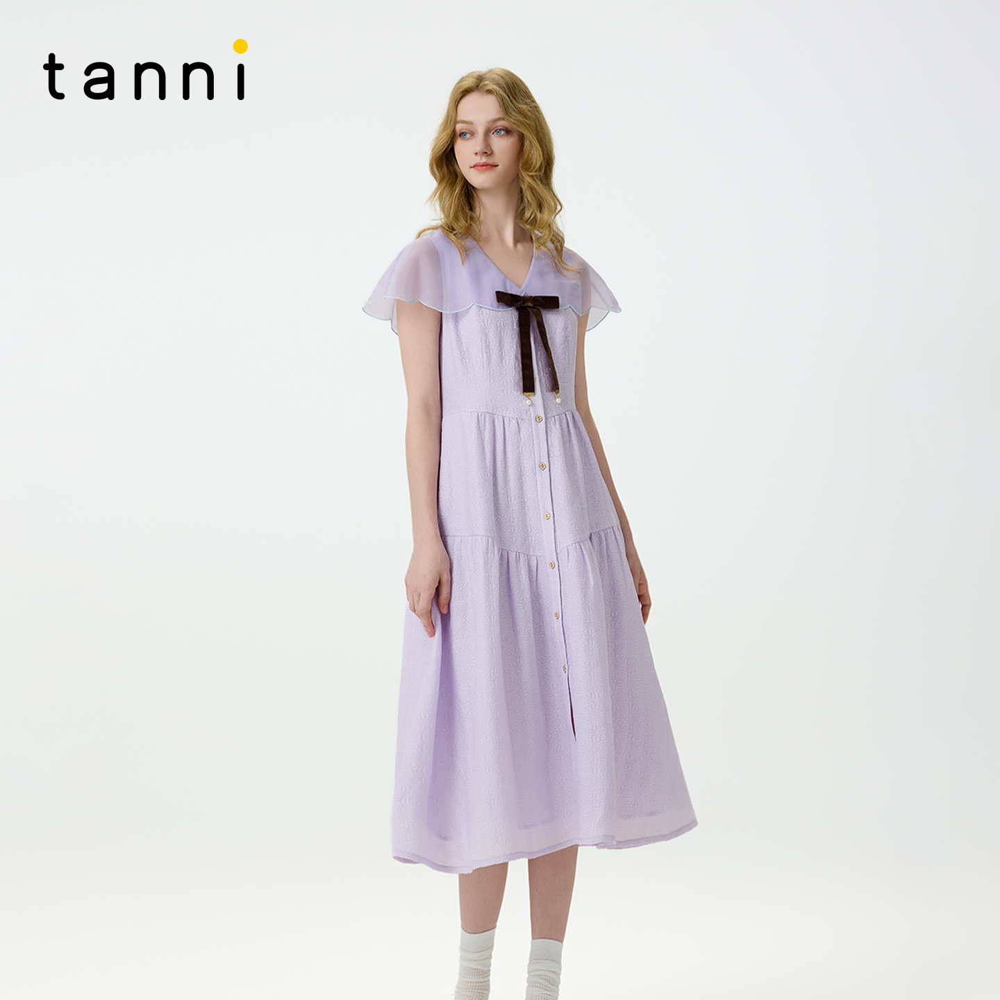 tanni法式温柔V领收腰显瘦连衣裙