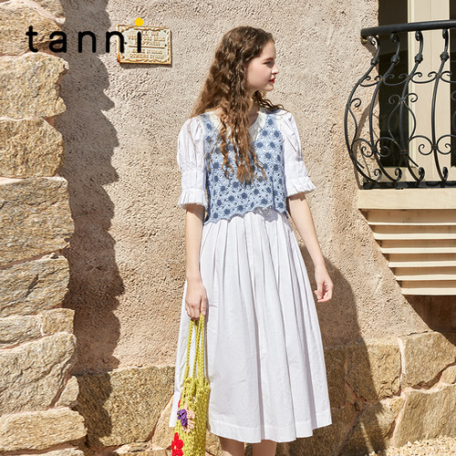 tanni两件套蓝色花朵背心连衣裙