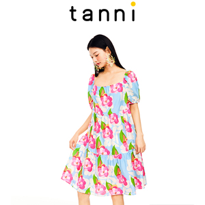 tanni新款度假花朵印花A字方领中长款连衣裙TL11DR017B
