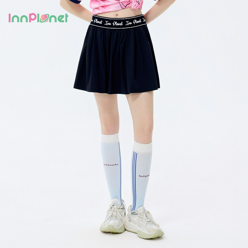 innplanet26夏新款多元运动风少女网球风穿搭A字黑色运动百褶短裙