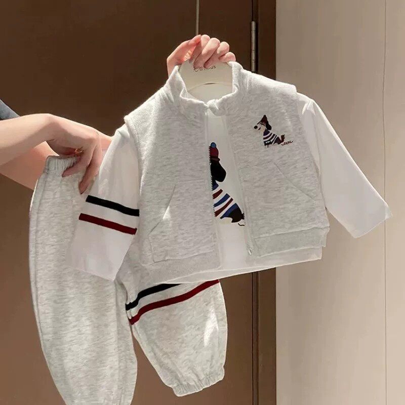 英国DHWA儿童马甲套装春秋季新款男女童宝宝洋气卫衣三件套童装潮