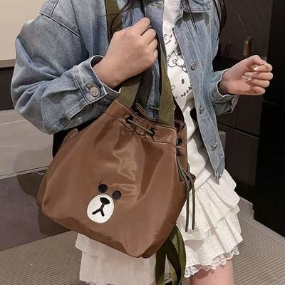 新款双肩包女时尚百搭旅游轻便多功能学生背包大容量母婴妈咪包