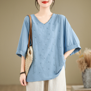 2026夏季刺绣苎麻上衣宽松V领亚麻棉麻短袖衬衫简约百搭T恤宽松型