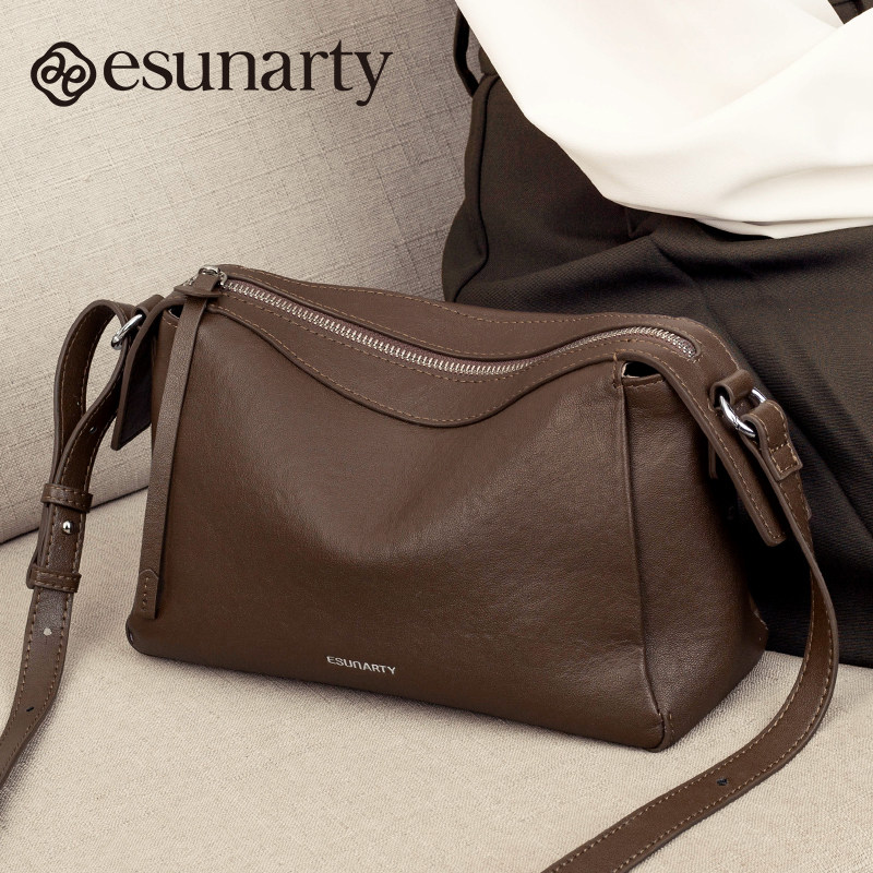 真皮斜挎包包女式2025新款秋时尚枕头包大容量植鞣牛皮单肩小挎包,箱包皮具/热销女包/男包,通用款女包,淘宝优惠券,粉丝福利购,淘宝优惠卷