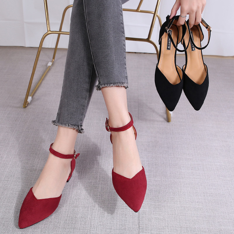 2026新款春夏季女鞋子仙女风尖头低跟一字扣单鞋女粗跟包头凉鞋女