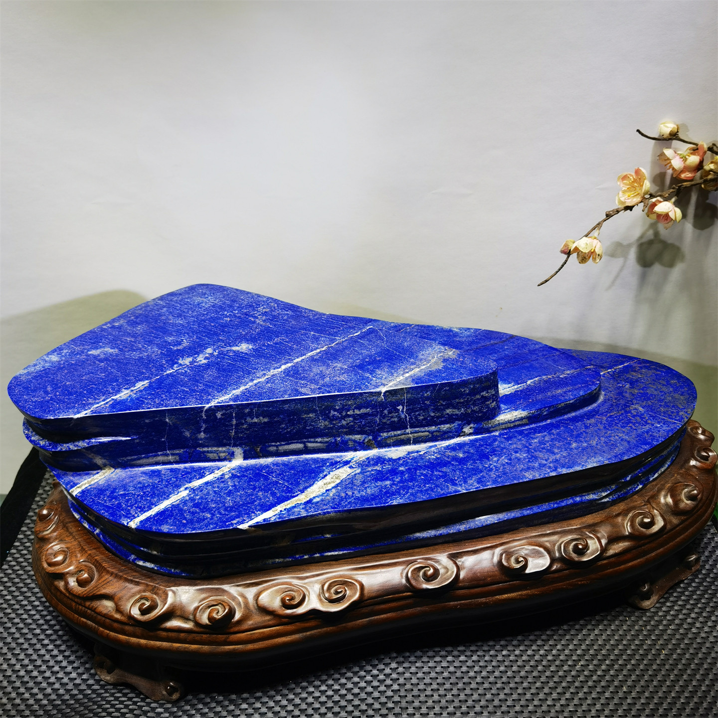 纯天然青金石原石摆件蓝色宝石观赏石收藏家居办公奇石风水摆件