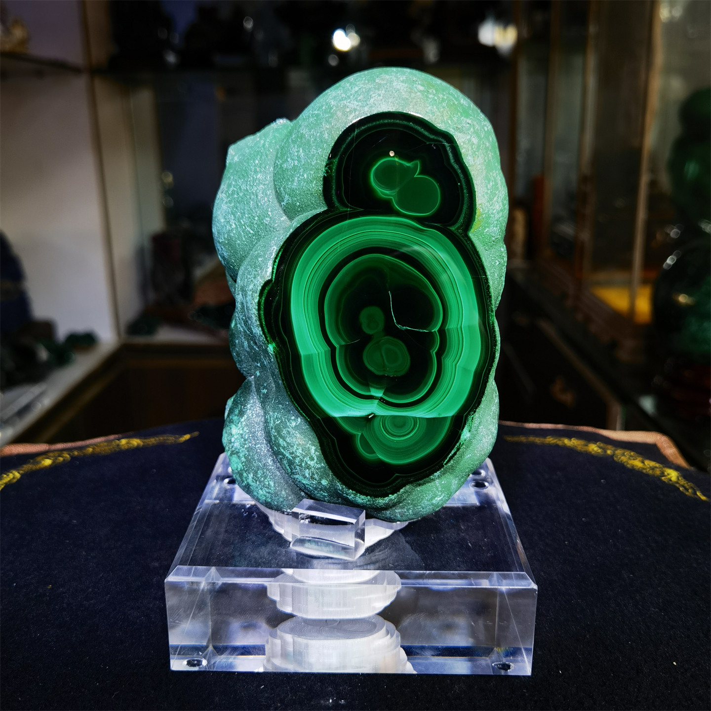 纯天然孔雀石原石摆件观赏奇石客厅玄关装饰收藏矿石教学研究标本