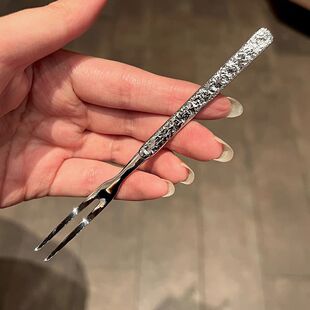 304不锈钢创意水果叉点心叉轻奢高颜值网红摆拍聚餐吃蛋糕的叉子