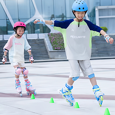 轮滑课培训班专业儿童可调溜冰鞋
