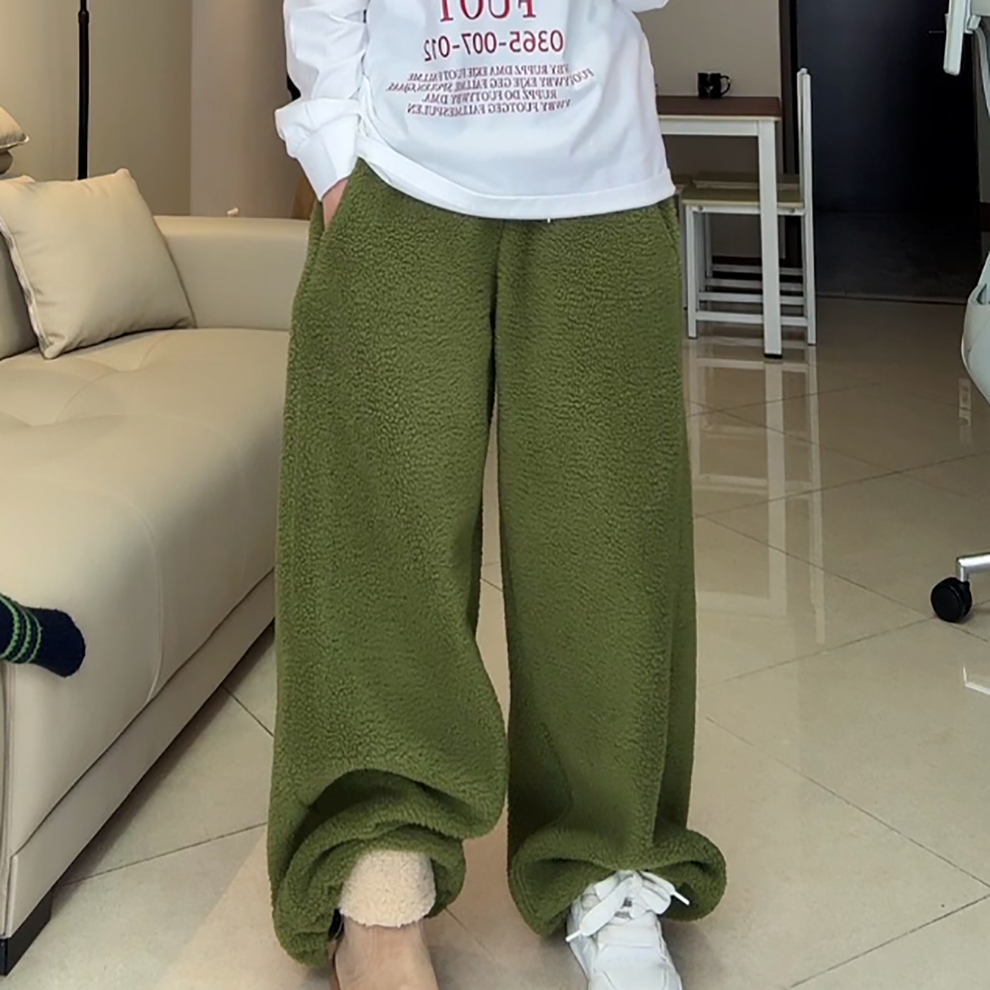 加厚保暖摇粒绒阔腿休闲弯刀裤