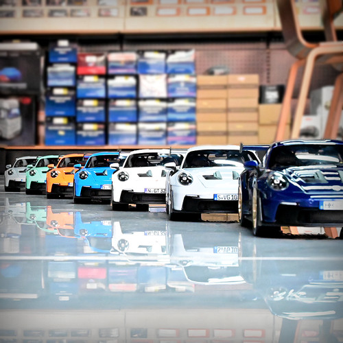 118911992GT3RS汽车模型