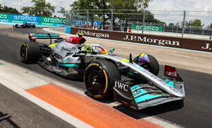 MINICHAMPS 1:43 MERCEDES-AMG PETRONAS F1树脂汽车模型 收藏品