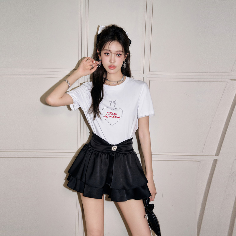 three quarters爱心烫钻logo印花蕾丝袖口t恤上衣短袖t恤女新款