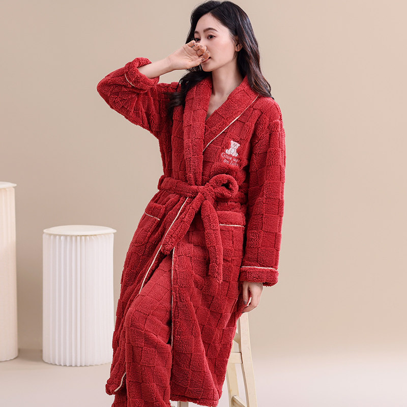 睡衣女冬季加绒加厚保暖珊瑚绒法兰绒红色大码简约睡袍家居服套装