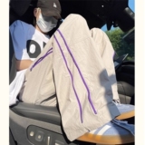 灰色
