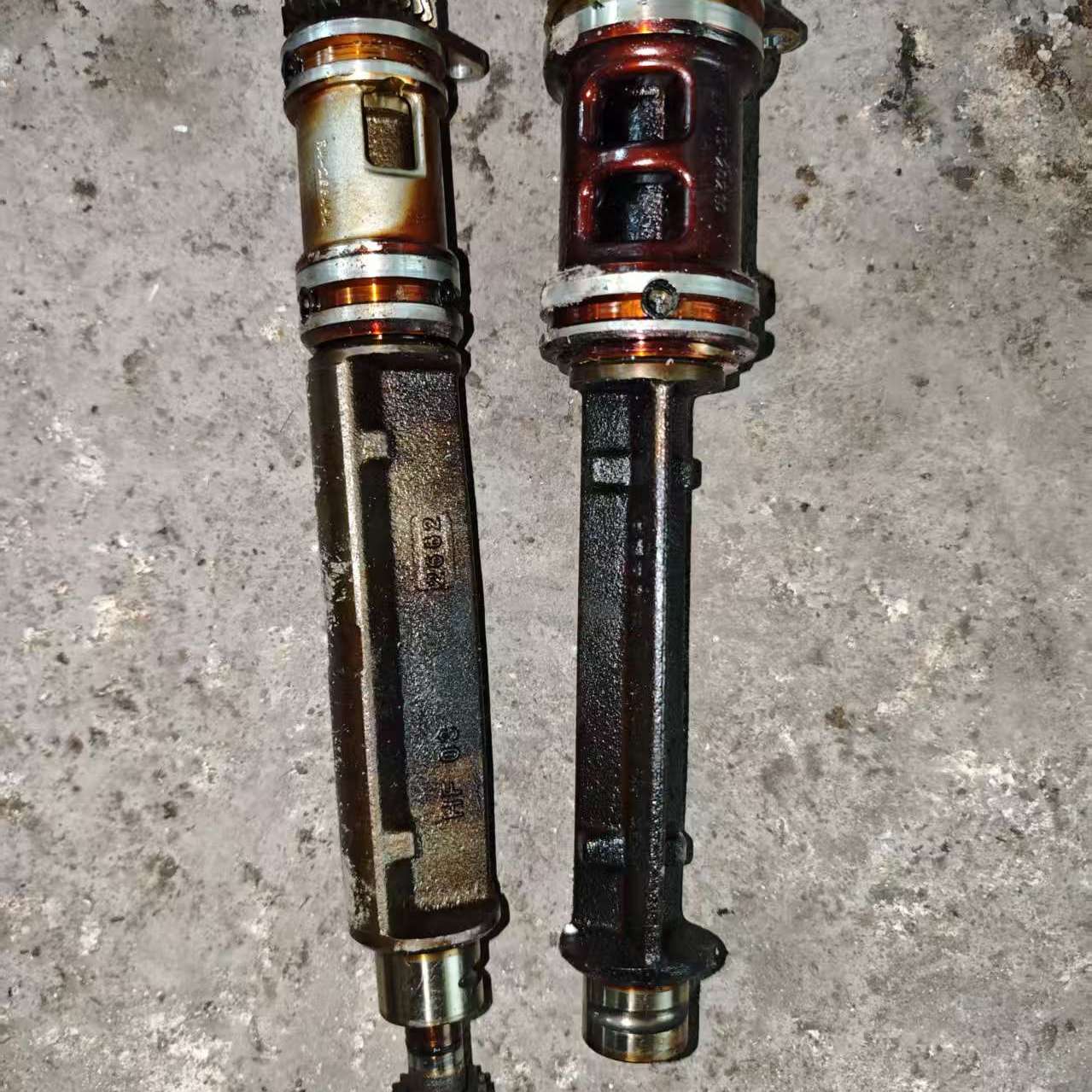 奥迪B8A4LQ5平衡轴中轴