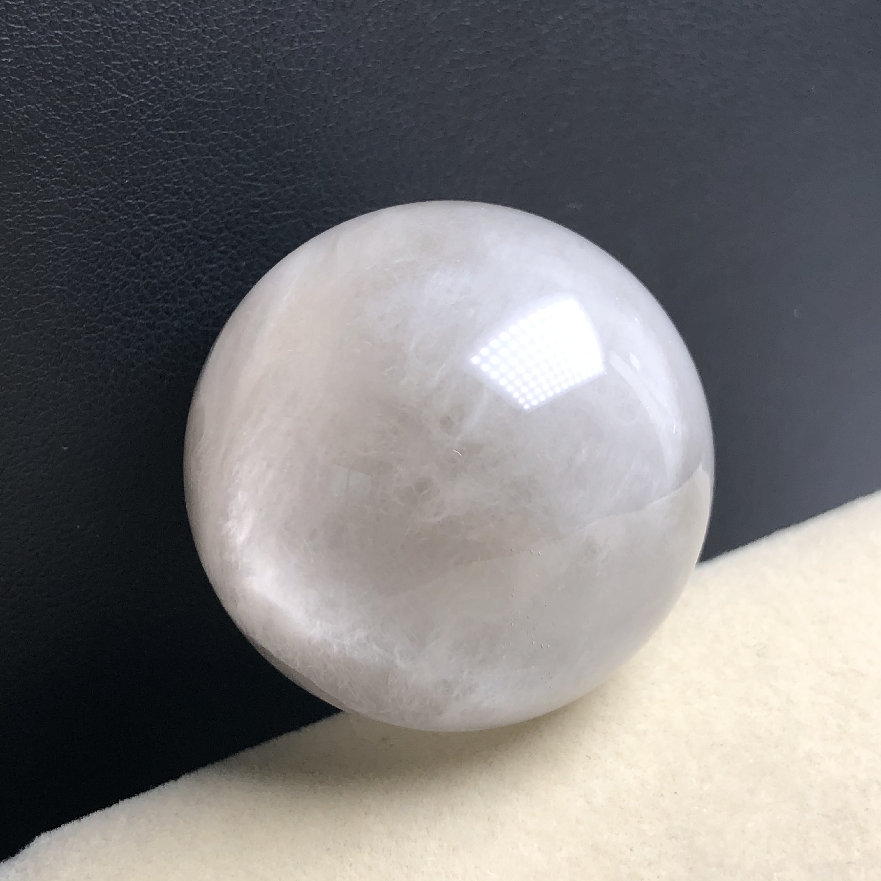（30.8mm）稀有大颗粒卷毛天然水晶兔毛单珠球摆件