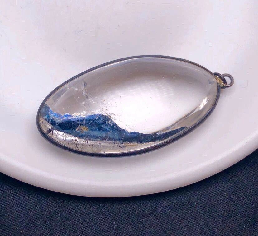 玩家推荐罕见精品老货全包裹象形云母水晶吊坠