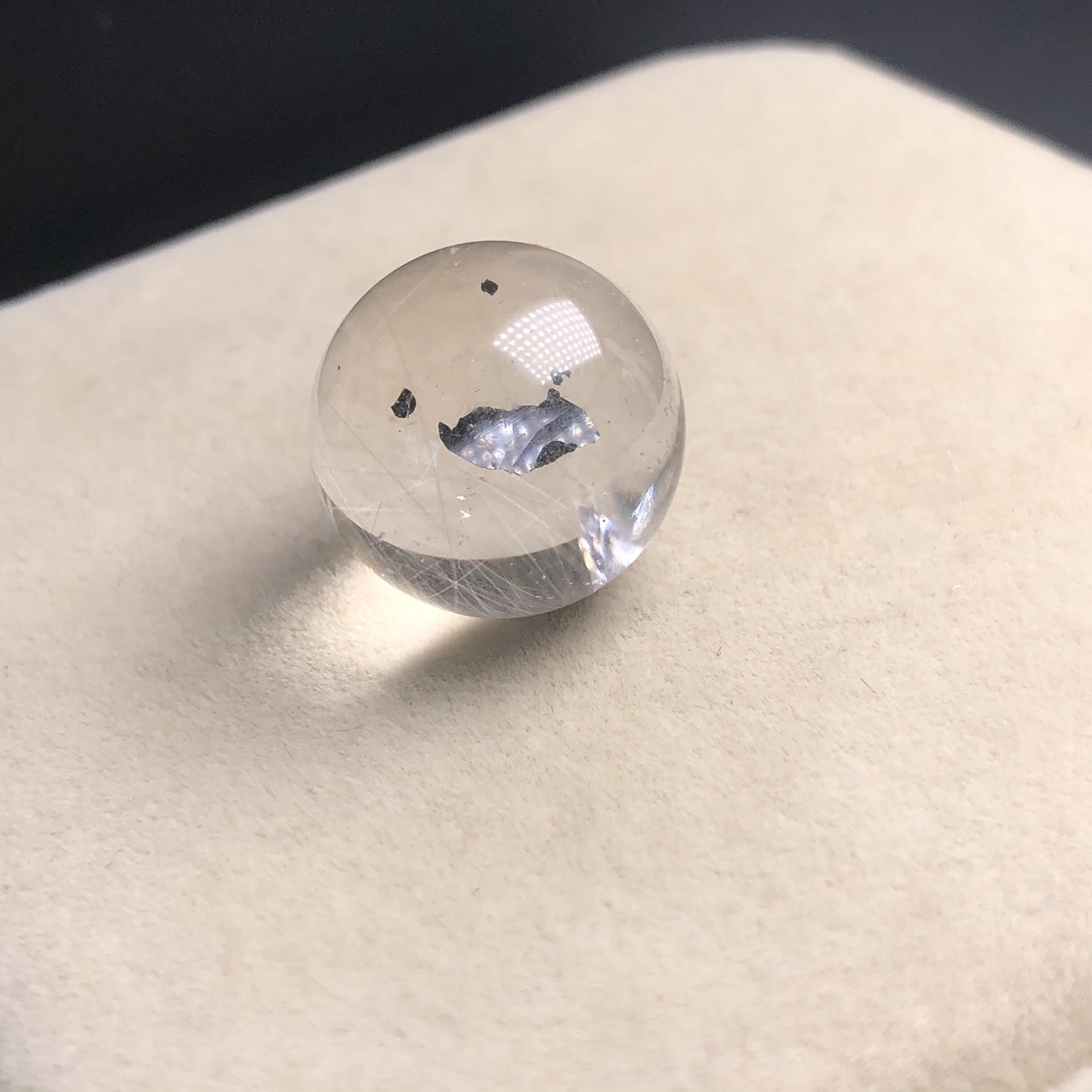 (17.5mm)老货福利象形天然水晶大漏包裹矿石云母共生矿单珠笑脸