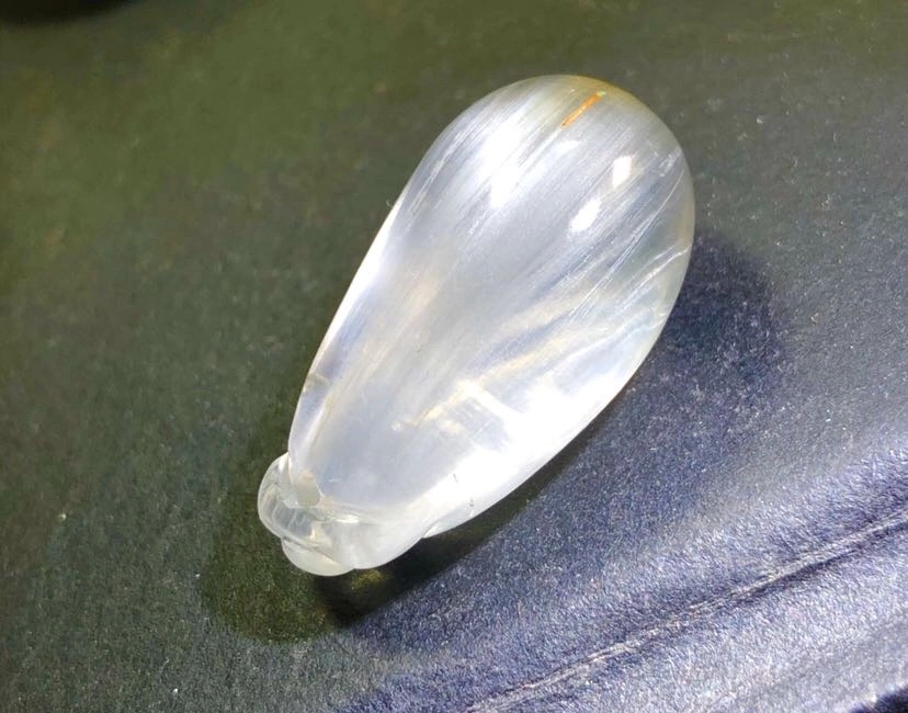 珍贵天然蓝兔毛雕刻福瓜水晶吊坠