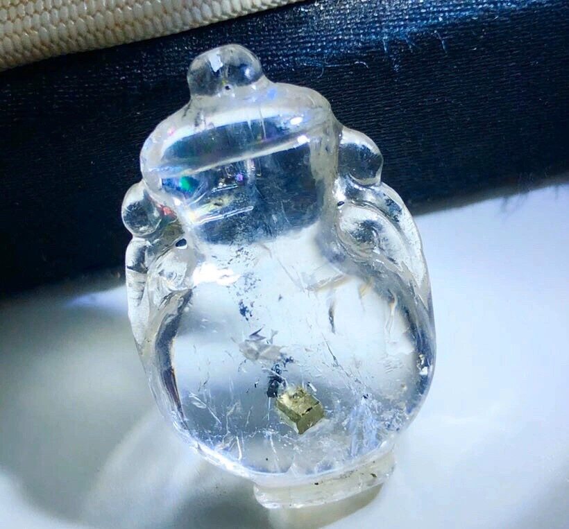 老矿天然水晶全包裹黄铜矿石雕刻瓶吊坠平平安安