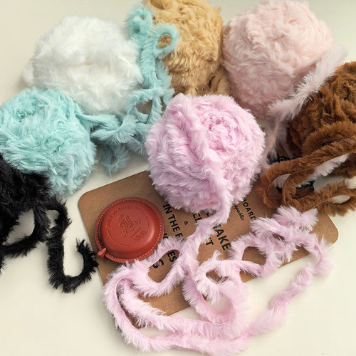 毛绒绒皮草手混线 DIY 毛绒卡套 自制 应援牌 扎痛包  吧唧托材料